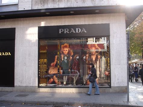 prada düsseldorf shop